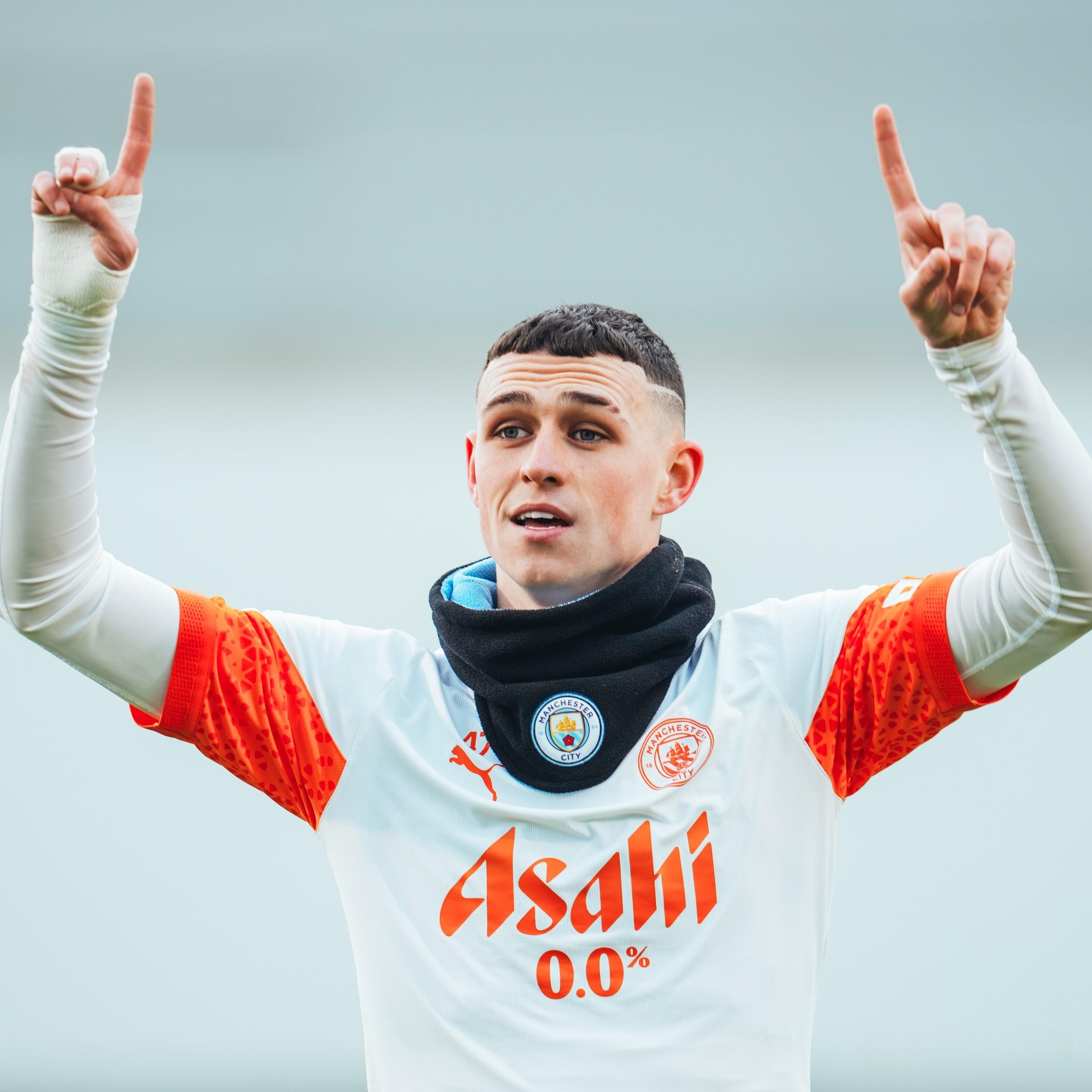 开云体育在线-曼城主帅施以褒奖，球员表现出色