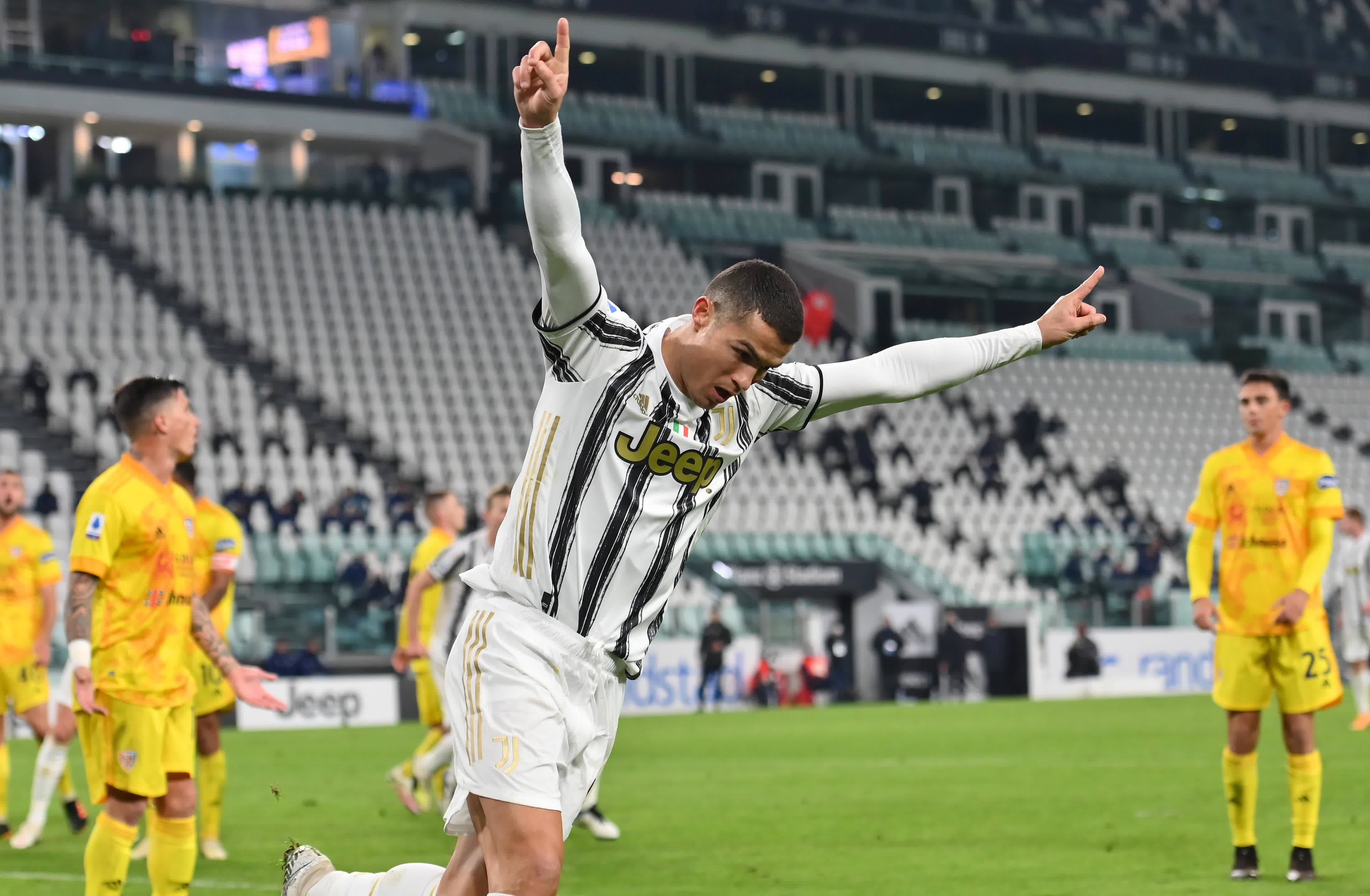 包含韦尔瓦迪固主场对阵桑坦德竞技，力争取胜的词条