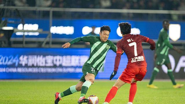 中超球员崩溃不已,球队勇往直前的简单介绍 中超球员崩溃不已,球队勇往直前的简单介绍