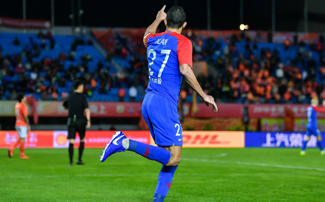 开云体育在线登录-重庆斯威首秀新外援，球队迎来变化