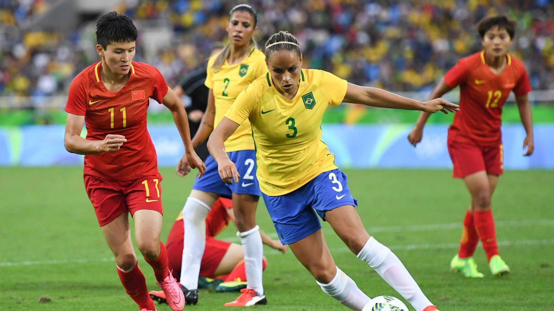 巴西女足踢出新战术迎接国际赛事