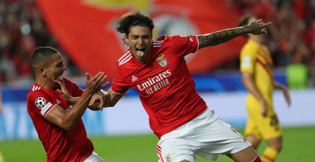 南特战平摩纳哥，艰难保持不败之势的简单介绍