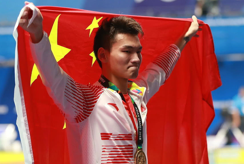 包含正面交锋！亚洲足球重量级对手正面对抗的词条