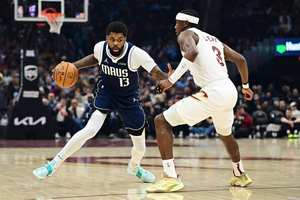 独行侠遭连败，团队沟通需进一步加强的简单介绍