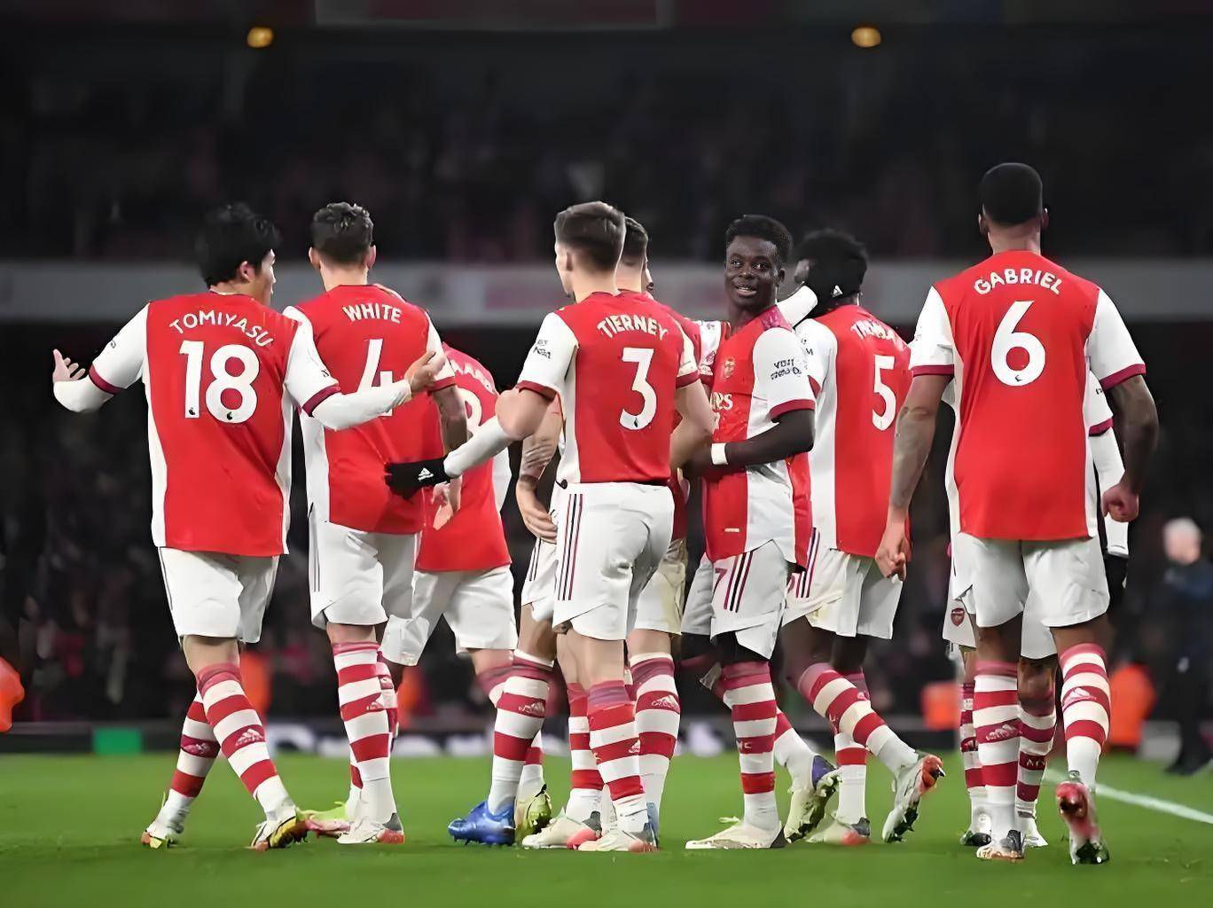 开云体育app-包含利兹联阵容轮换调整,球队整体实力提升的词条