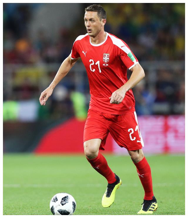 包含塞尔维亚主场大胜卢森堡，保持优势的词条