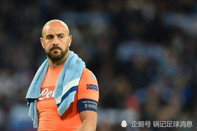 斯旺西宣布与老将续约,希望他继续为球队效力 斯旺西宣布与老将续约,希望他继续为球队效力