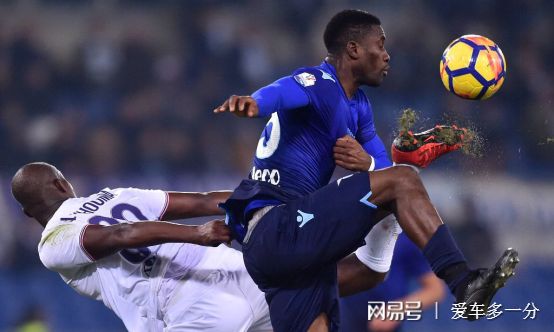 兰斯主场失利,近期表现不佳的简单介绍 兰斯主场失利,近期表现不佳的简单介绍